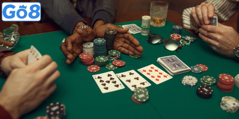 Poker Texas Hold'em phổ biến với phiên bản hiện đại